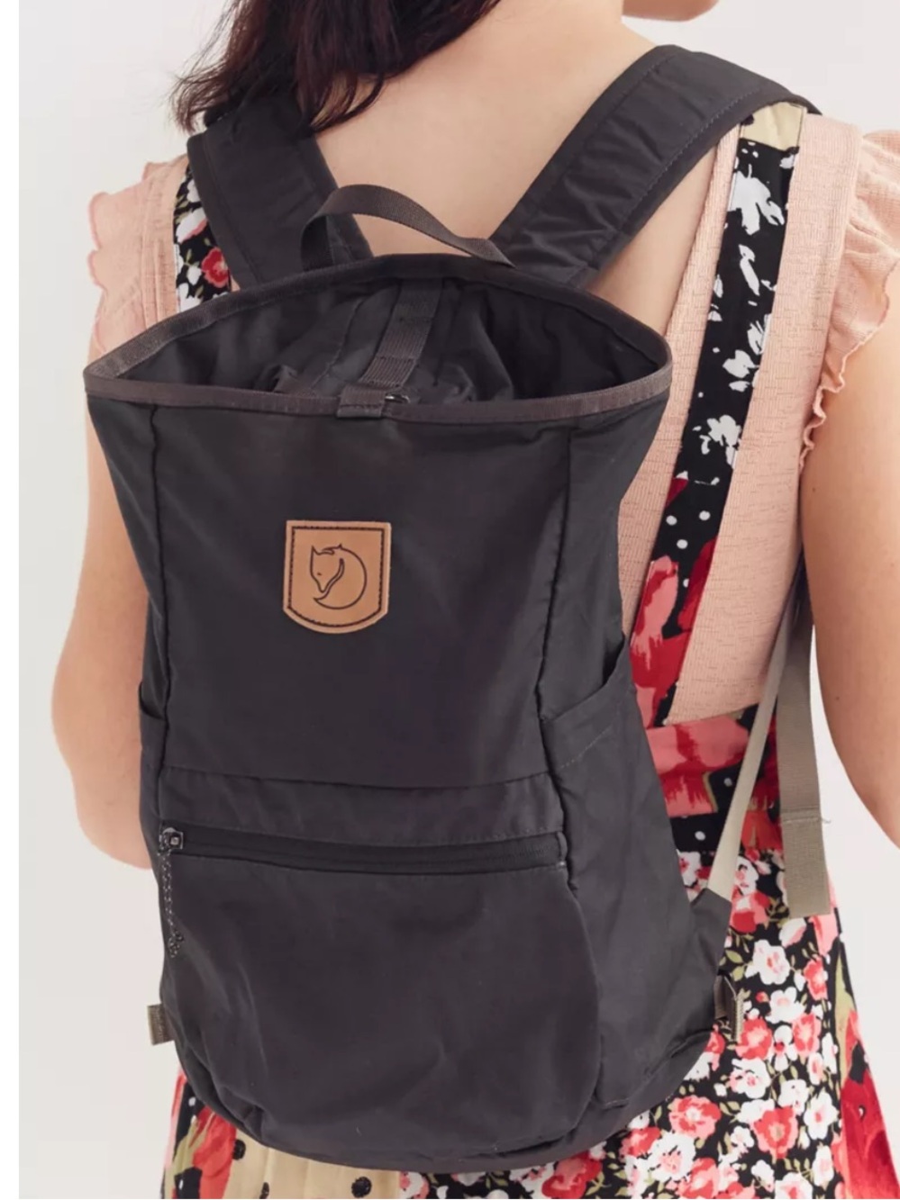 Fjällräven BLACK High Coast 18 Backpack